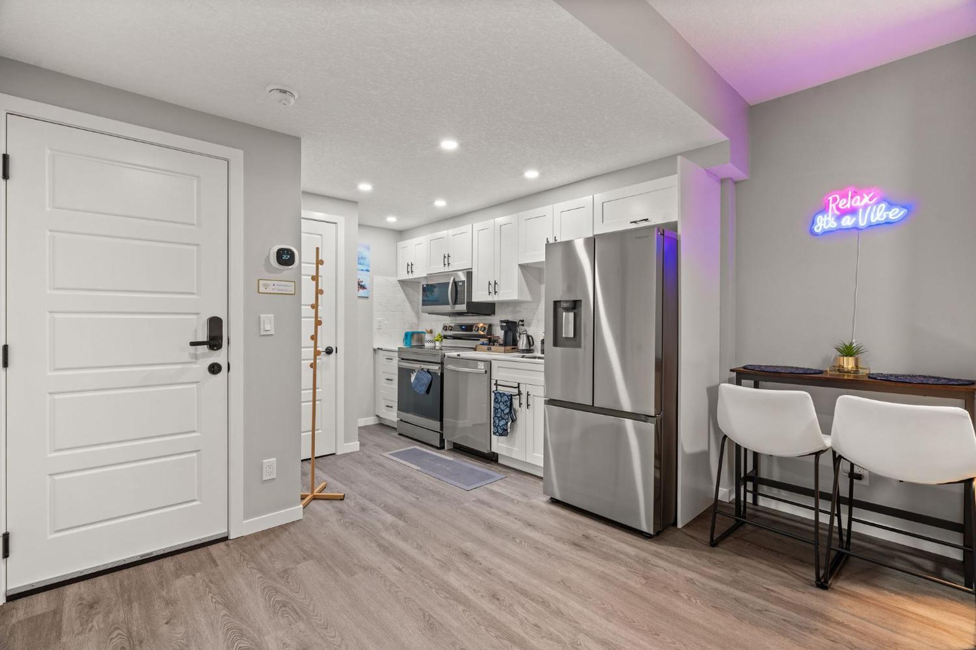Meriweather - Breathtaking 1-bedroom Appartement Calgary